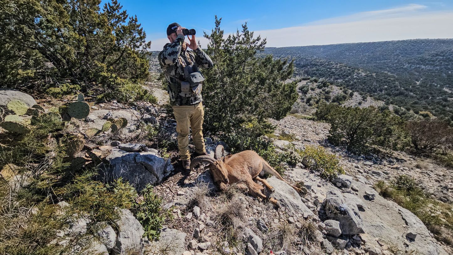 RYZE Flat Brim Mule Deer Hat Camo + Hunt Bundle